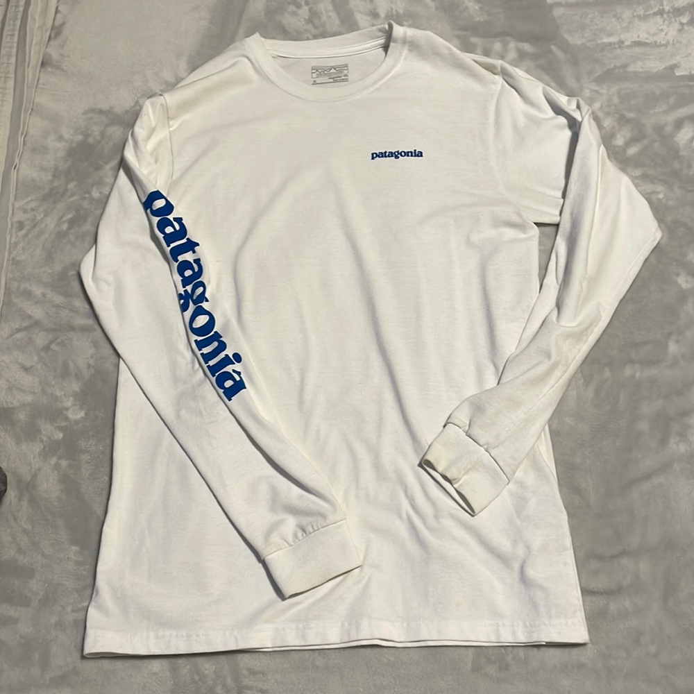 Long sleeve Patagonia t shirt
